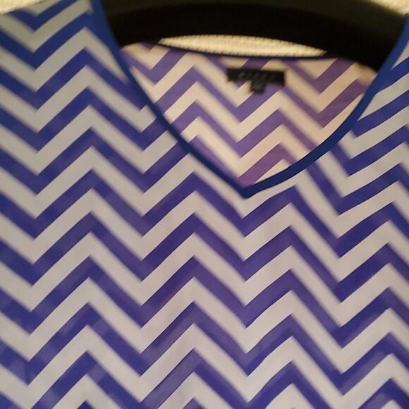 Kiara chevron Top newXXL - Picture 4 of 7